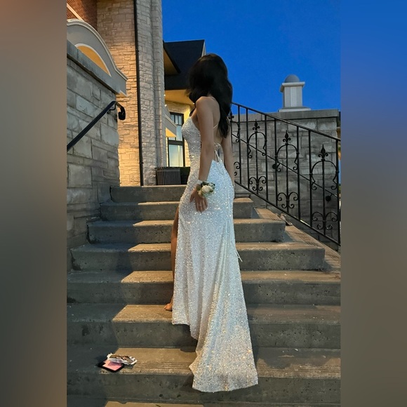 Sherri hill prom dress worn once - Picture 2 of 2